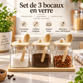 Set de 3 Bocaux en Verre avec couvercles bois, cuillères intégrées et support en bois — sucre, café, épices